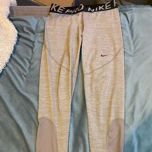Nike pro gray athletic leggings
